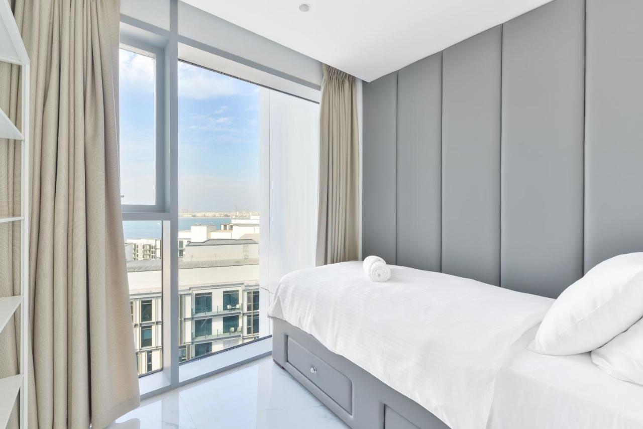 Luxurious 3 Bedroom W Maidroom In Bluewaters Island Dubaj Kültér fotó